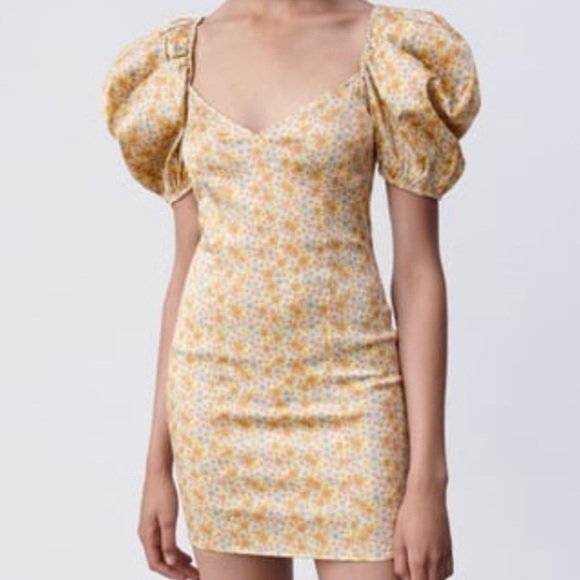 Zara Dresses & Skirts - Zara Satin Effect Floral Printed Puff Sleeve Mini Dress Sz Medium